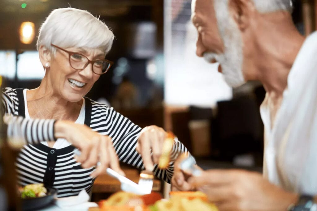 Senior Living Dining Trends 2022